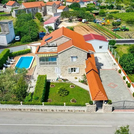 아파트 2n With Private Pool
