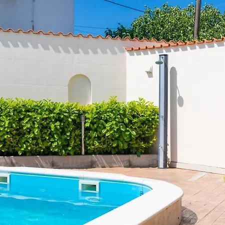 2n With Private Pool * Nerezisca
